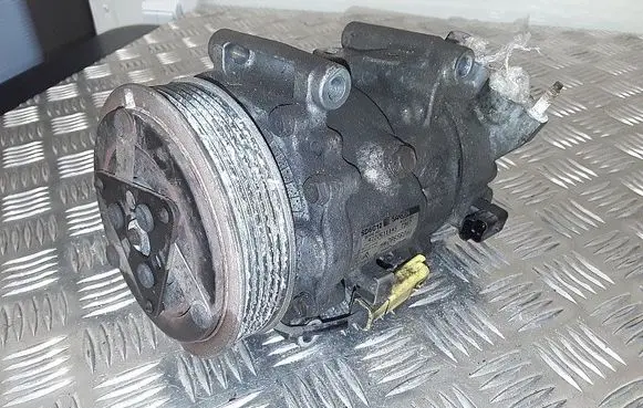 Peugeot 207 Air conditioning (A/C) compressor (pump) 9678656080 sd6c12