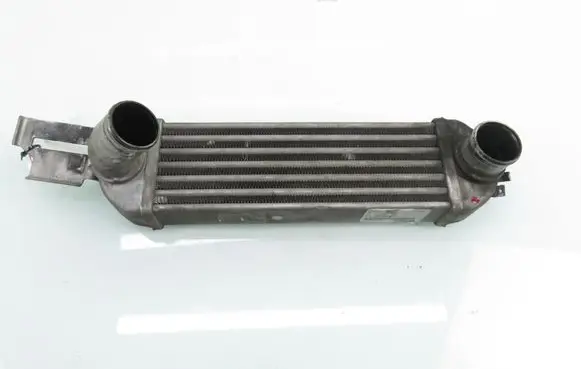 Opel Meriva A Intercooler radiator 52401245 52401027 13127137