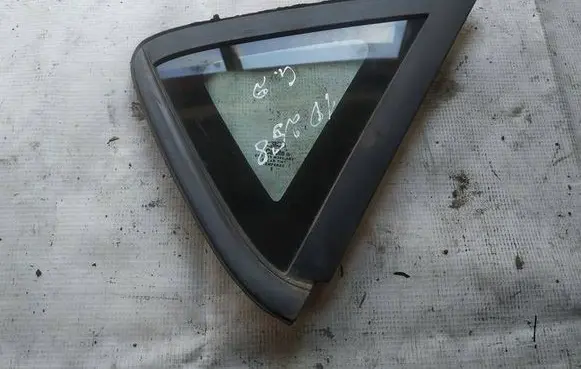 Ford Fiesta Rear side window as2