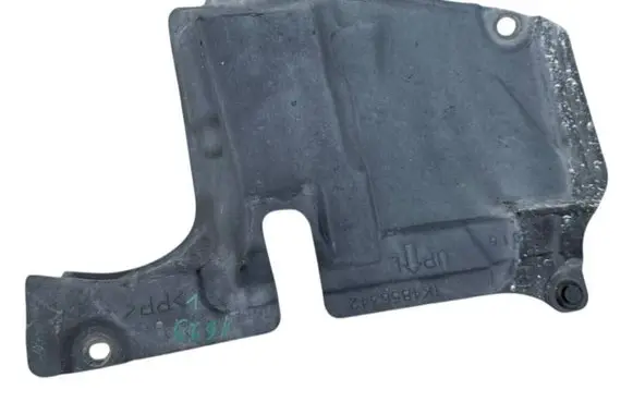Front bumper skid plate/under tray