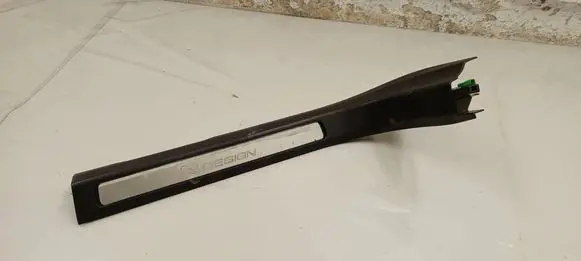 Volvo S90, V90 Front sill trim cover 31377617