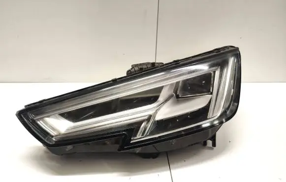 Audi A4 S4 B9 Headlight/headlamp 8W0941033 030129623100 14051905300