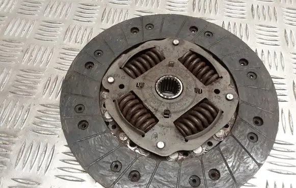 Opel Vivaro Clutch pressure plate 324027410