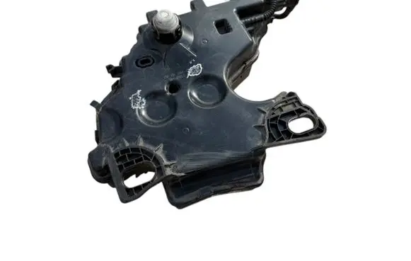 Peugeot 5008 II FAP fluid tank 9809778180