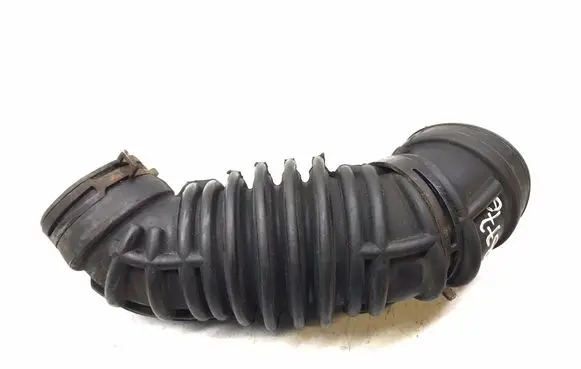 Audi A4 S4 B7 8E 8H Air intake hose/pipe 8e0333356 K3776 8e0433356