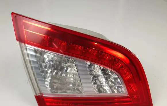 Peugeot 508 Tailgate rear/tail lights 9686780580