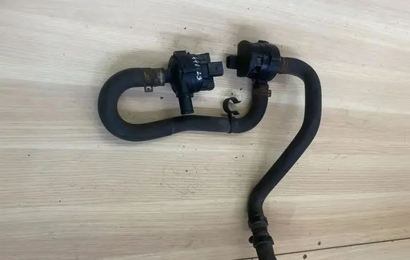Renault Master III Electric auxiliary coolant/water pump