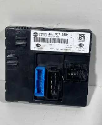 Audi Q7 4L LED ballast control module 4L0907289K 5DK00876261 4L0910289K