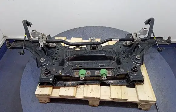 Renault Megane I Front subframe 