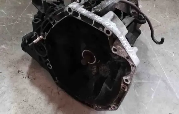 Nissan Note (E11) Automatic gearbox