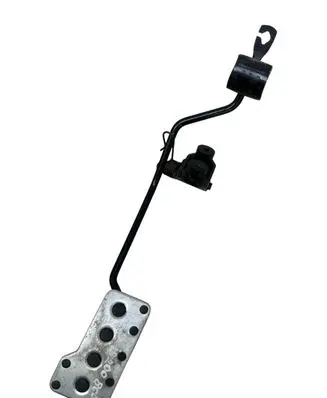 Lexus IS 200-300 Accelerator throttle pedal