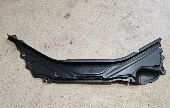 BMW M4 F82 F83 Other engine bay part 8061866