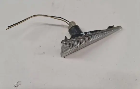 Renault Scenic II - Grand scenic II Front fender indicator light 82000271516