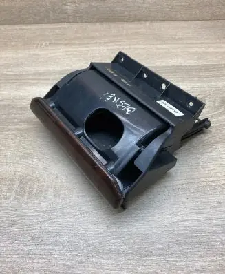 Audi 80 90 S2 B4 Car ashtray 8A1857951