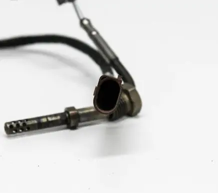 Volkswagen PASSAT B6 Oil temperature sensor 03L906088N