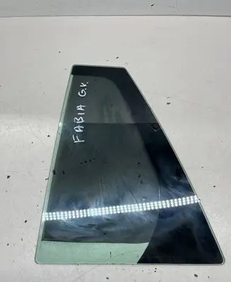 Skoda Fabia Mk2 (5J) Rear side window DOT682M3232AS2 E000199