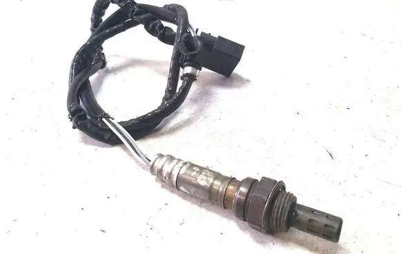 Volkswagen PASSAT B5.5 Lambda probe sensor 06B906265B