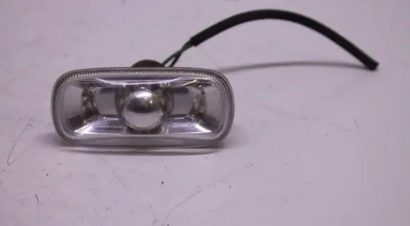 Audi A4 S4 B6 8E 8H Front fender indicator light 8E0949127