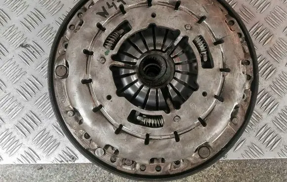 BMW X1 E84 Clutch set kit X1E84N47D20C20D