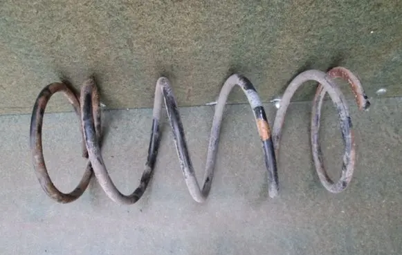 Volvo S40, V40 Front coil spring