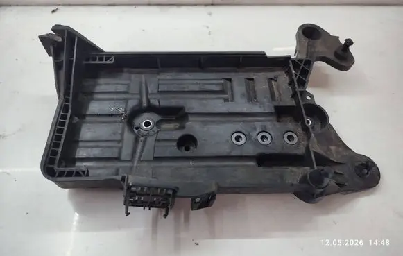 Skoda Karoq Battery tray 5Q0915331K
