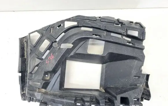 Volkswagen Golf VIII Front bumper mounting bracket 5H0807724E