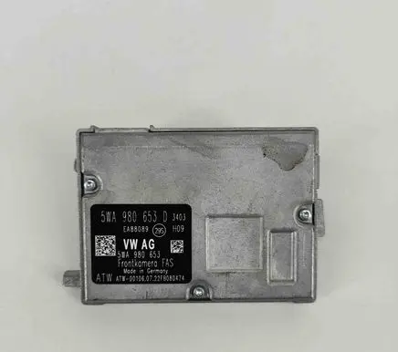 Windshield/windscreen camera
