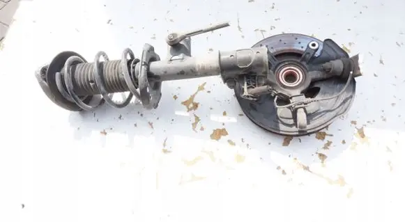 Mercedes-Benz GLA W156 Front wheel hub spindle knuckle