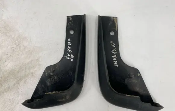 Nissan Juke I F15 Front mudguard KE7881K085