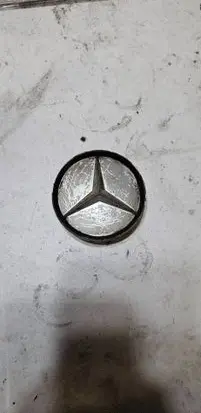 Mercedes-Benz E W211 Original wheel cap 2014010225