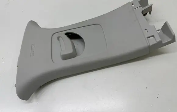Ford Focus (B) pillar trim (top) JX7BA24583