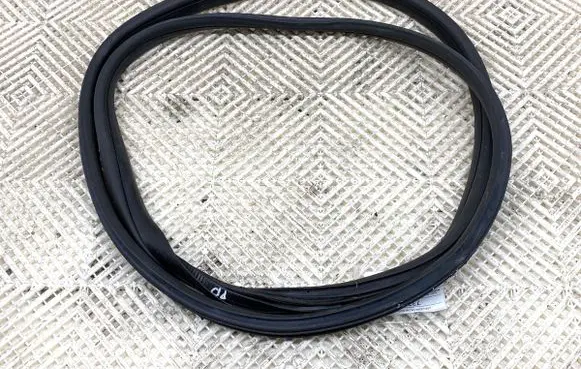 Ford Transit Courier Rubber seal front door (on door) 