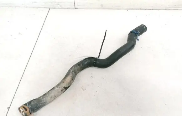 Renault Megane I Engine coolant pipe/hose