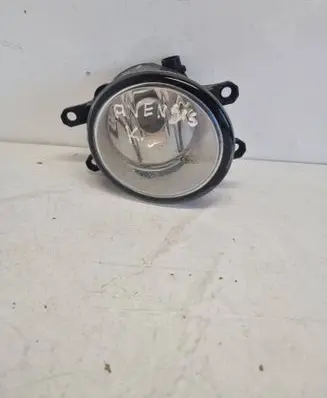 Toyota Avensis T250 Front fog light 89210657