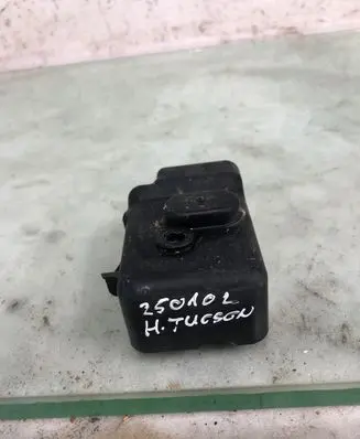 Hyundai Tucson IV NX4 Other engine bay part