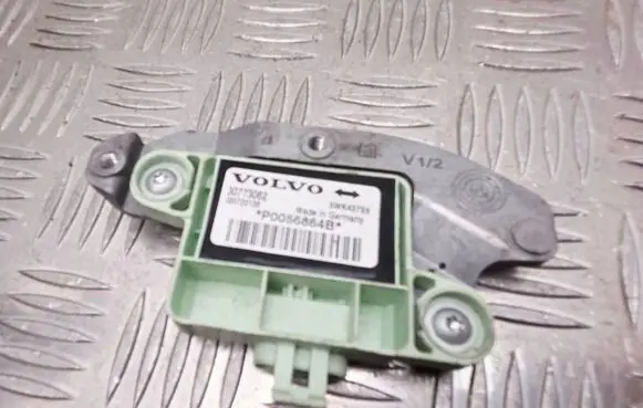 Volvo C70 Airbag deployment crash/impact sensor 30773062