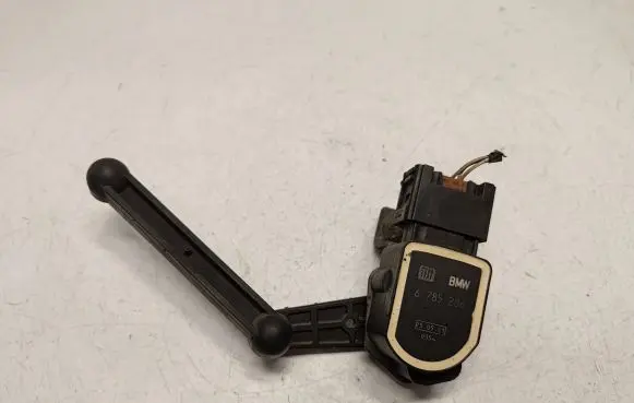 BMW X5 E70 Headlight/headlamp level sensor 6785206 37146785206 37146853754