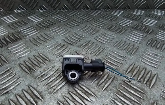 BMW 1 F20 F21 Airbag deployment crash/impact sensor 9234989 65779234989