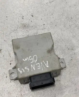 Toyota Avensis T250 Window wiper relay 150696