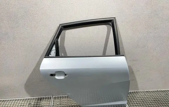 Seat Ibiza IV (6J,6P) Rear door 6J8833312