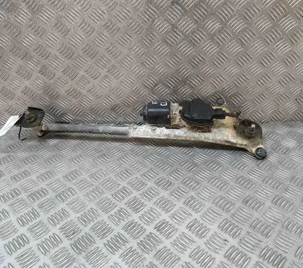 Front wiper linkage and motor