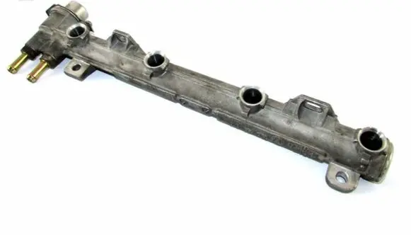 Volkswagen Golf IV Fuel main line pipe 036133319