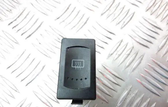 Volkswagen PASSAT B5 Windscreen/window heater switch 3B0959621C