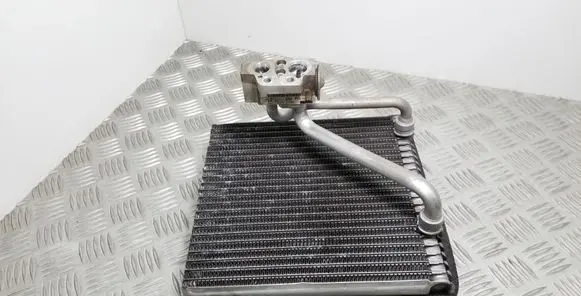 Volkswagen PASSAT B7 Air conditioning (A/C) radiator (interior) 1K2820103 1K0820679