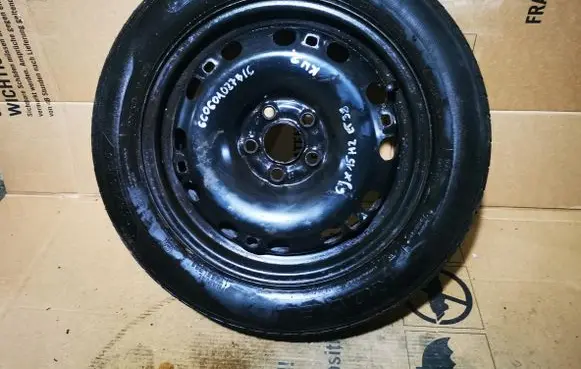 Volkswagen Polo V 6R R15 spare wheel