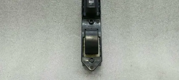 Mitsubishi Lancer X Electric window control switch MR587946