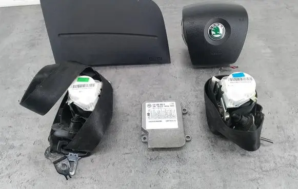 Skoda Roomster (5J) Airbag set 