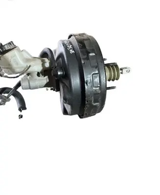Volvo V70 Brake booster P31257694 03775755024