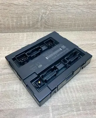 Audi A4 S4 B8 8K Comfort/convenience module 8K0907064C 5DK00991830