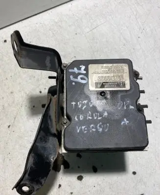 Toyota Corolla Verso AR10 ABS Pump 445400F020 0265234222